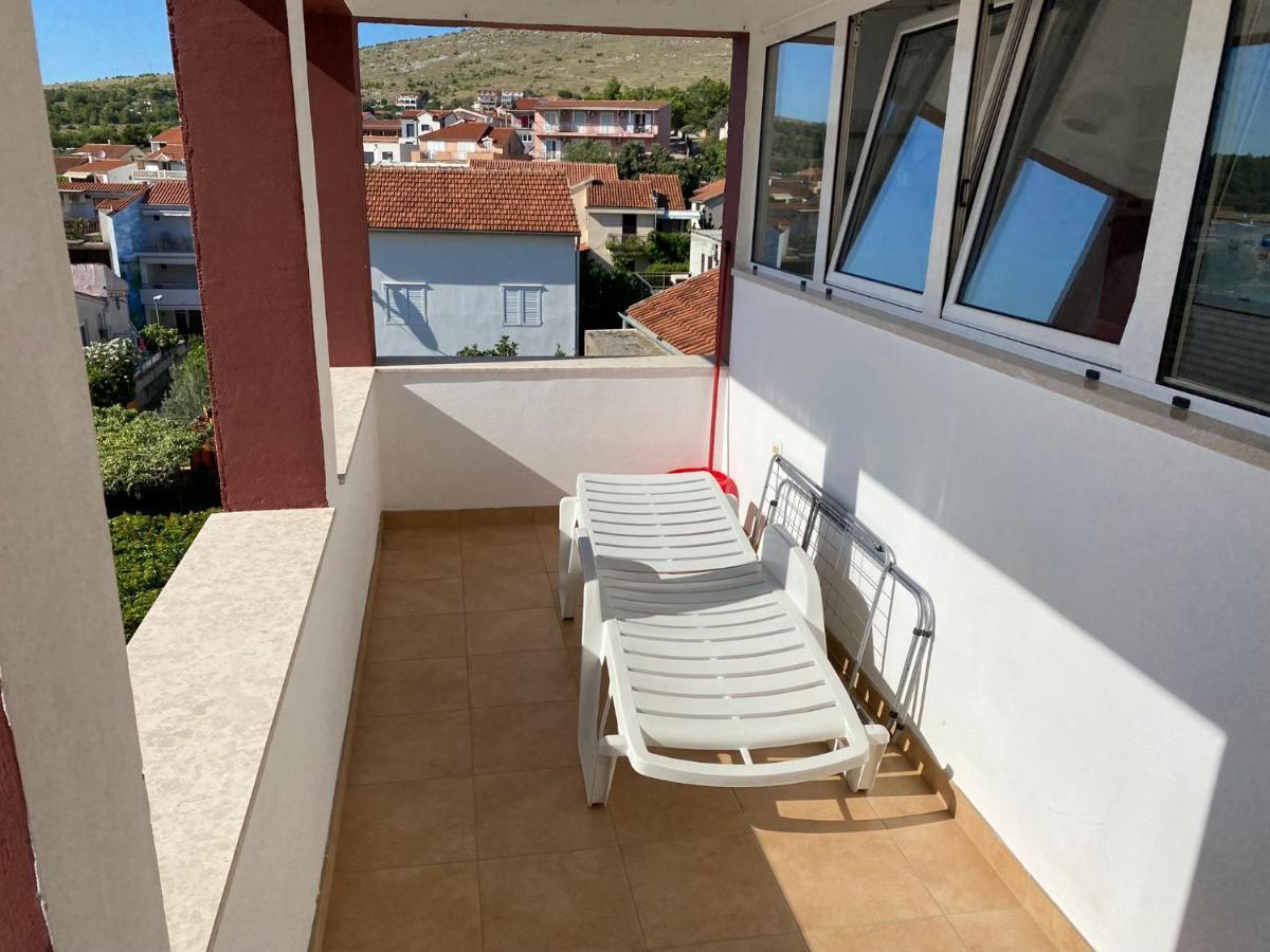 Apartman Belamaric Grebastica Exterior photo